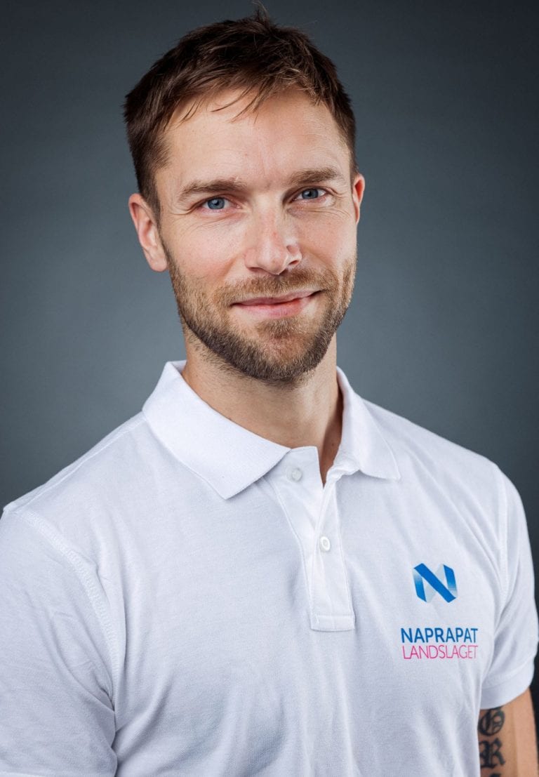 Bilden visar legitimerad naprapat Joakim Bogren på Naprapatlandslaget Stureplan