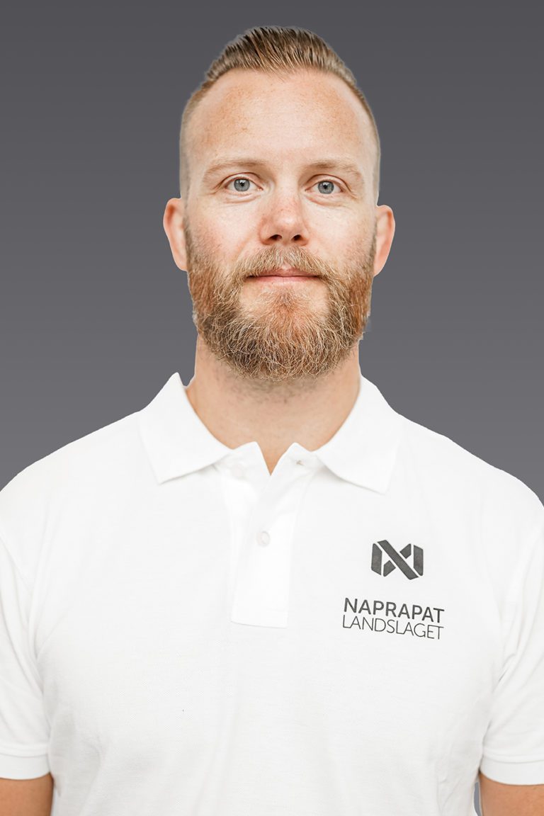 Bilden föreställer legitimerad naprapat Kristoffer Söderström som jobbar på Naprapatlandslagets klinik på Östermalm.